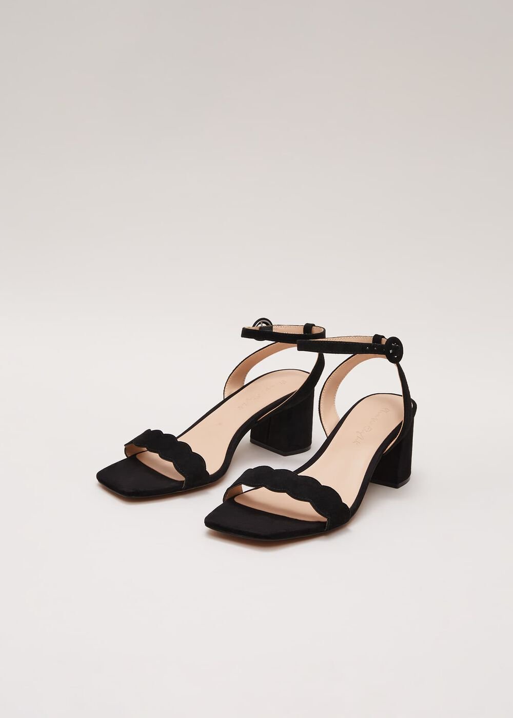 Suede Scallop Block Heel Black