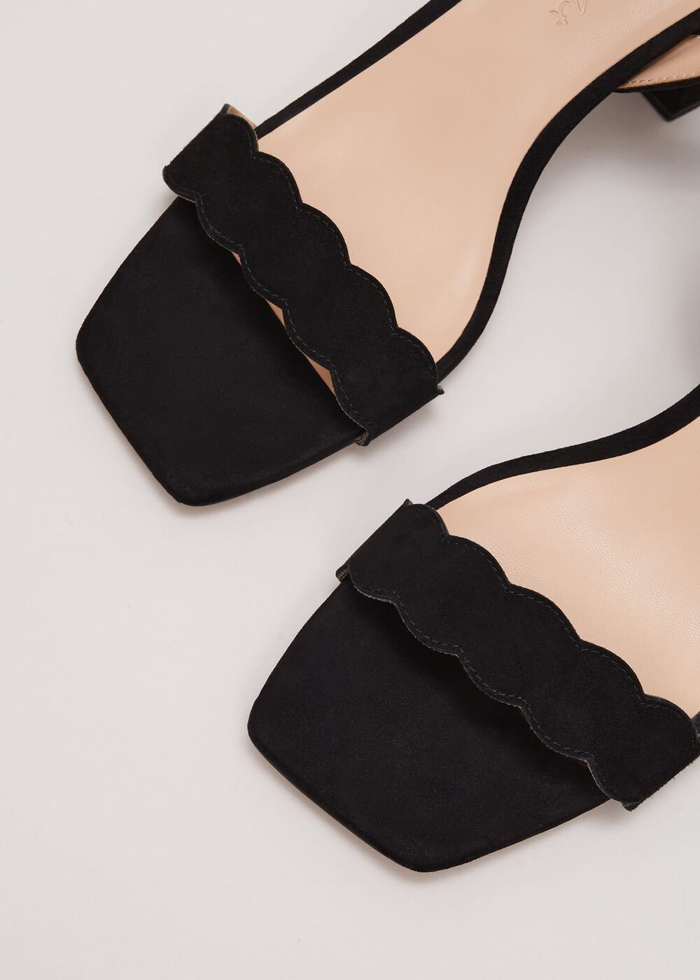 Suede Scallop Block Heel Black