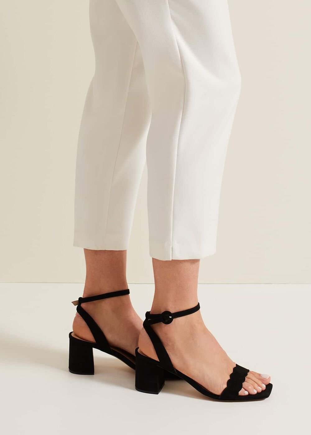 Suede Scallop Block Heel Black