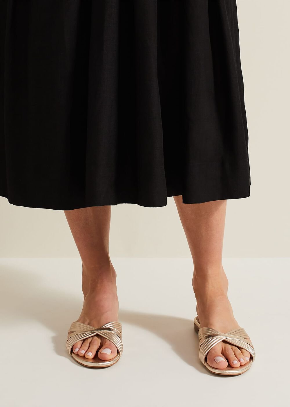 Leather Flat Slider Sandal Gold