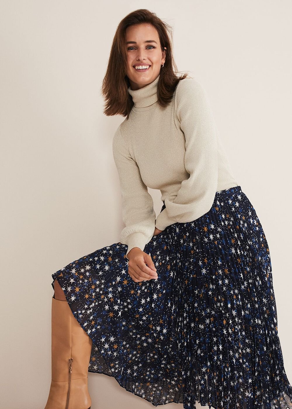 Zeba Star Pleated Midi Skirt Blue