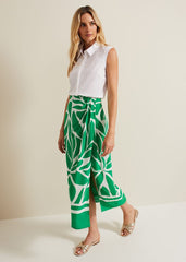 Presley Leaf Print Skirt Green
