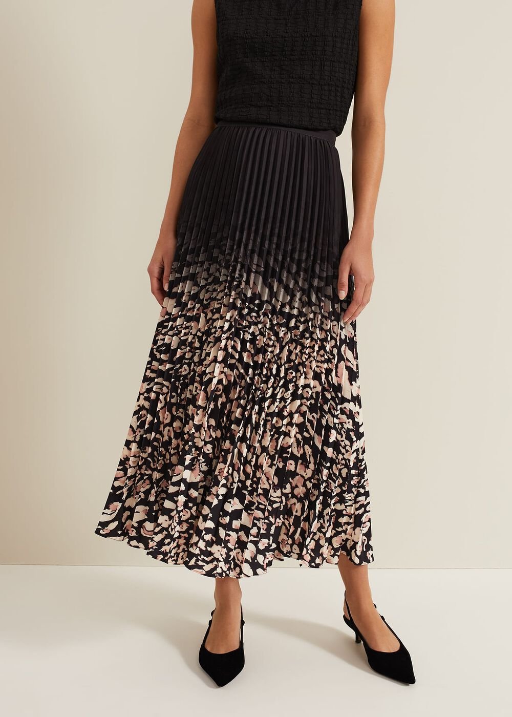 Elmina Abstract Print Pleated Skirt Neutral