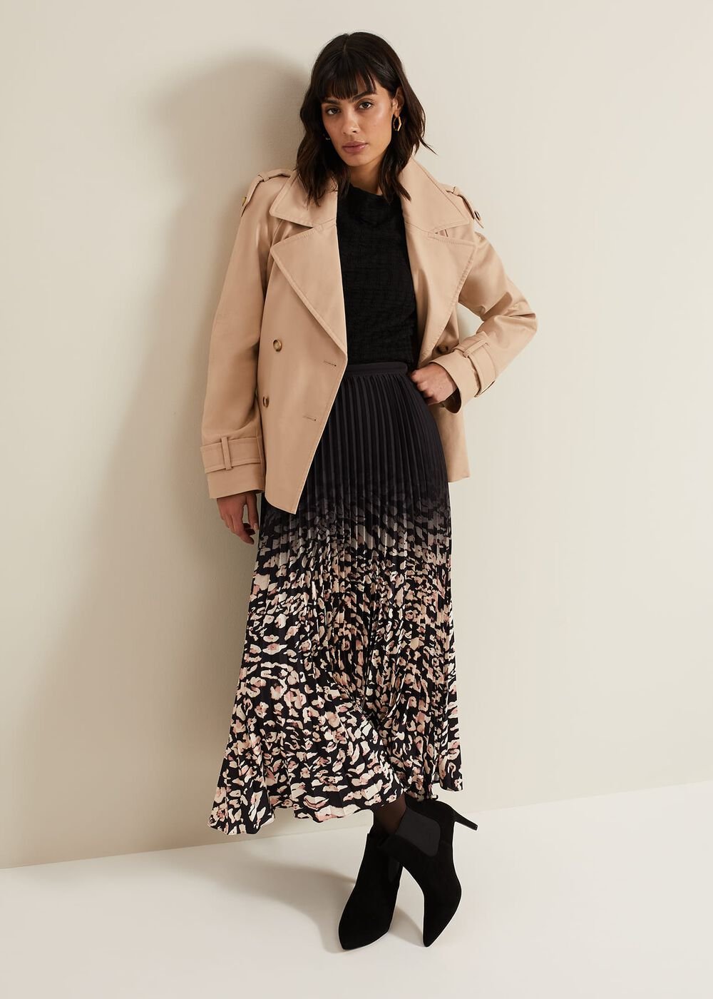 Elmina Abstract Print Pleated Skirt Neutral