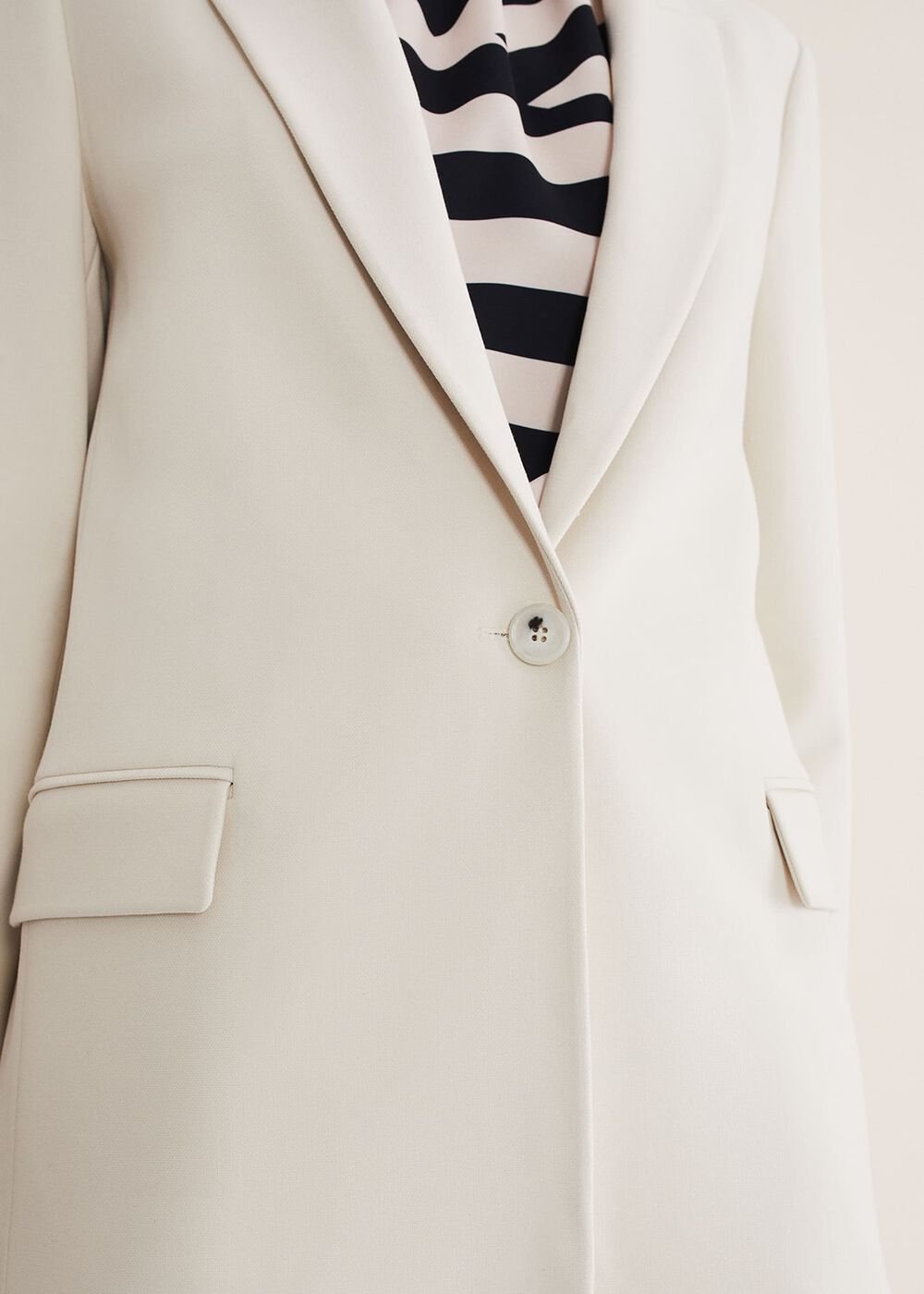 Celyn Single Breasted Blazer Almond