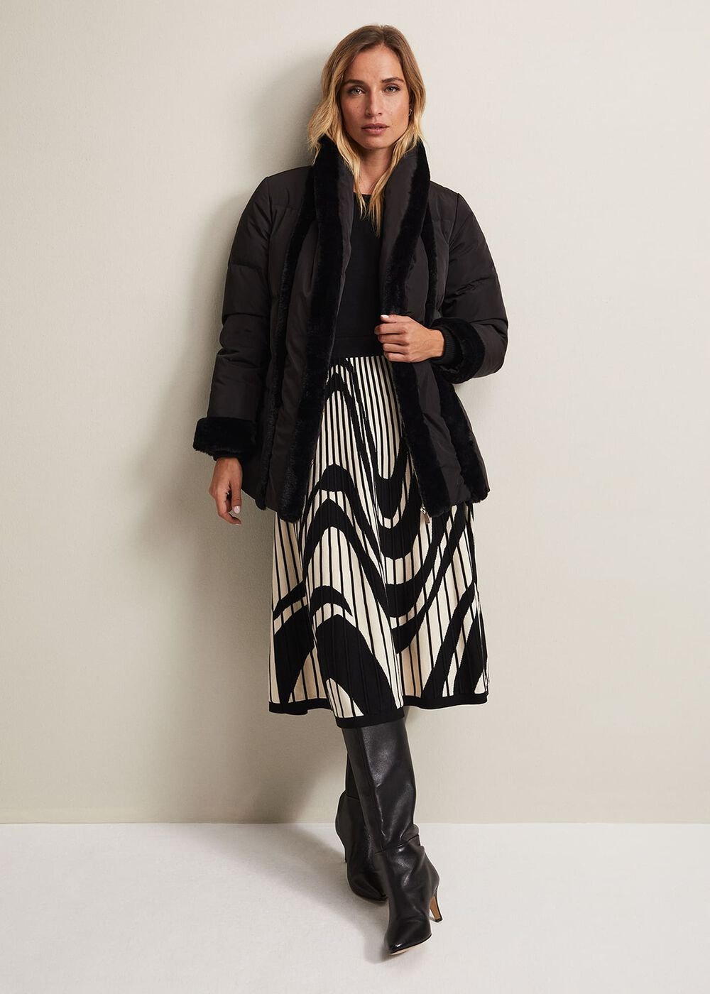Nelle Black Faux Fur Short Puffer Coat Black